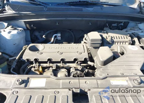 2011 Kia Sorento Lx z USA, uszkodzony, nr VIN 5XYKT3A18BG144739